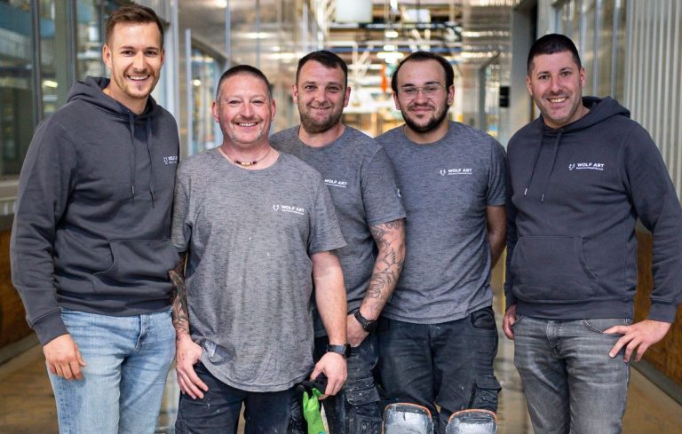 Badsanierung mit Haustechnik Wolf und Wolf Art Beschichtungen