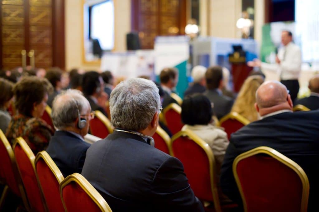 Symbolbild: Öffentlichkeit ist wichtig für die Wissenschaft - Fame Lab Veranstaltungen leisten hier einen wesentlichen Beitrag